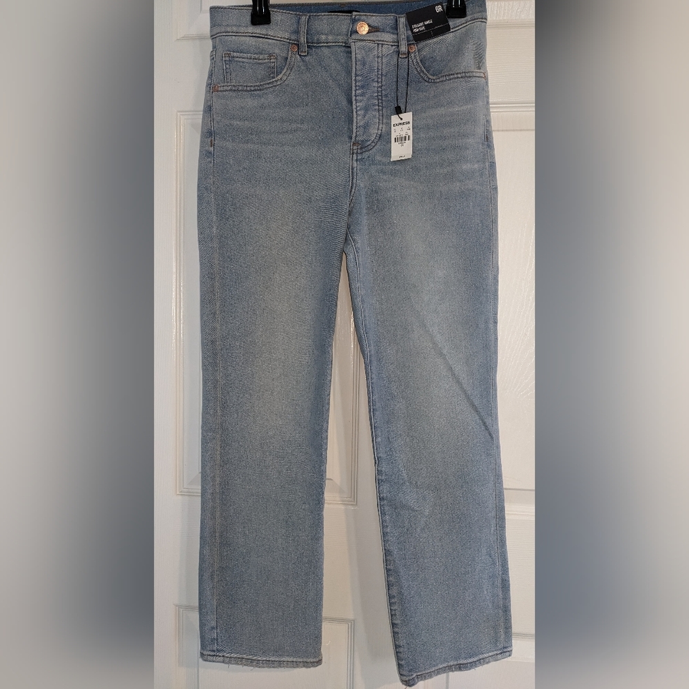 Straight Ankle High Rise Jeans